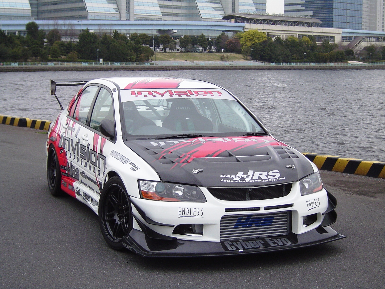 INVISION EVO8