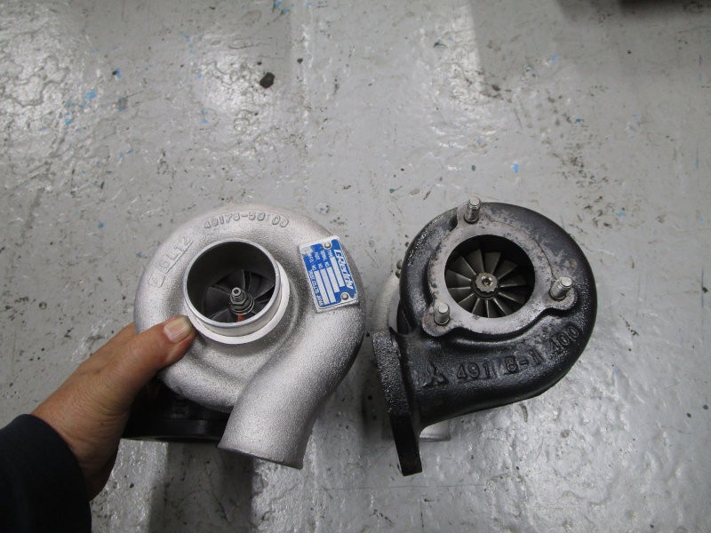 Z32　トラスト TD05H-16G　ツインターボ　オーバーホール