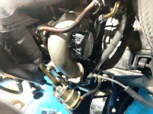 車に付いた状態のターボまわり